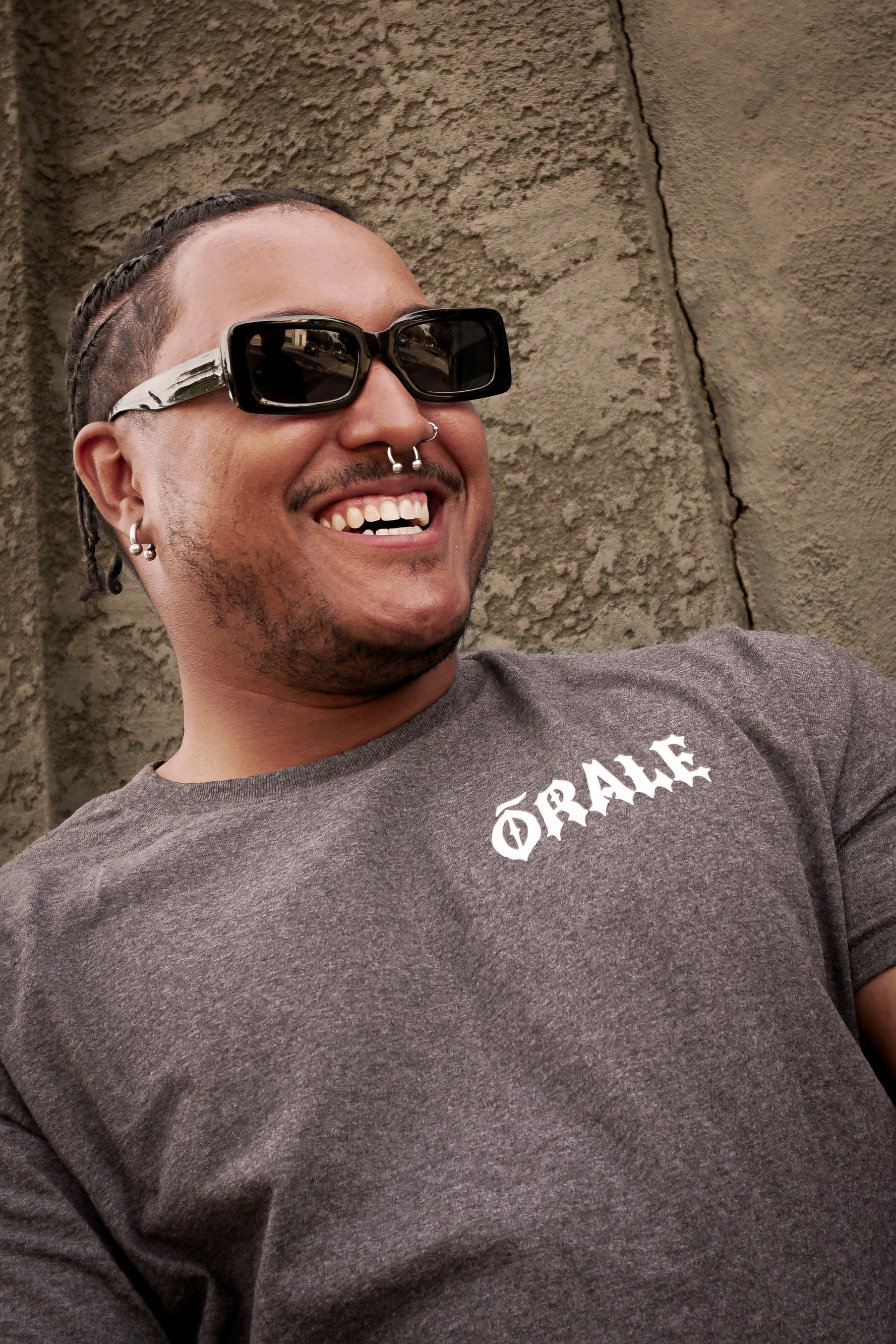 Órale Logo Tee – Classic Chicano Streetwear T-Shirt